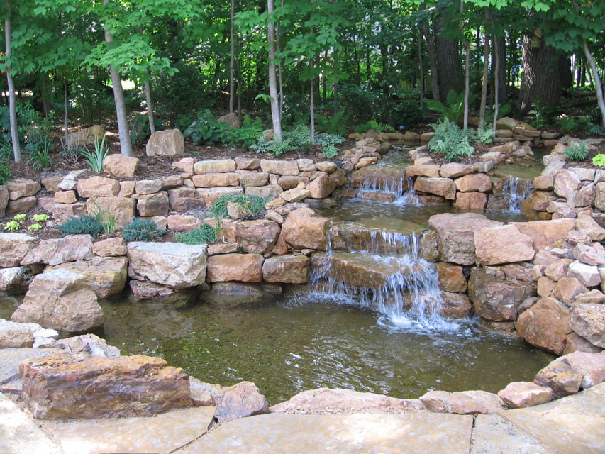 Landscape Water Features &amp; Pergolas | Green Meadows Inc.